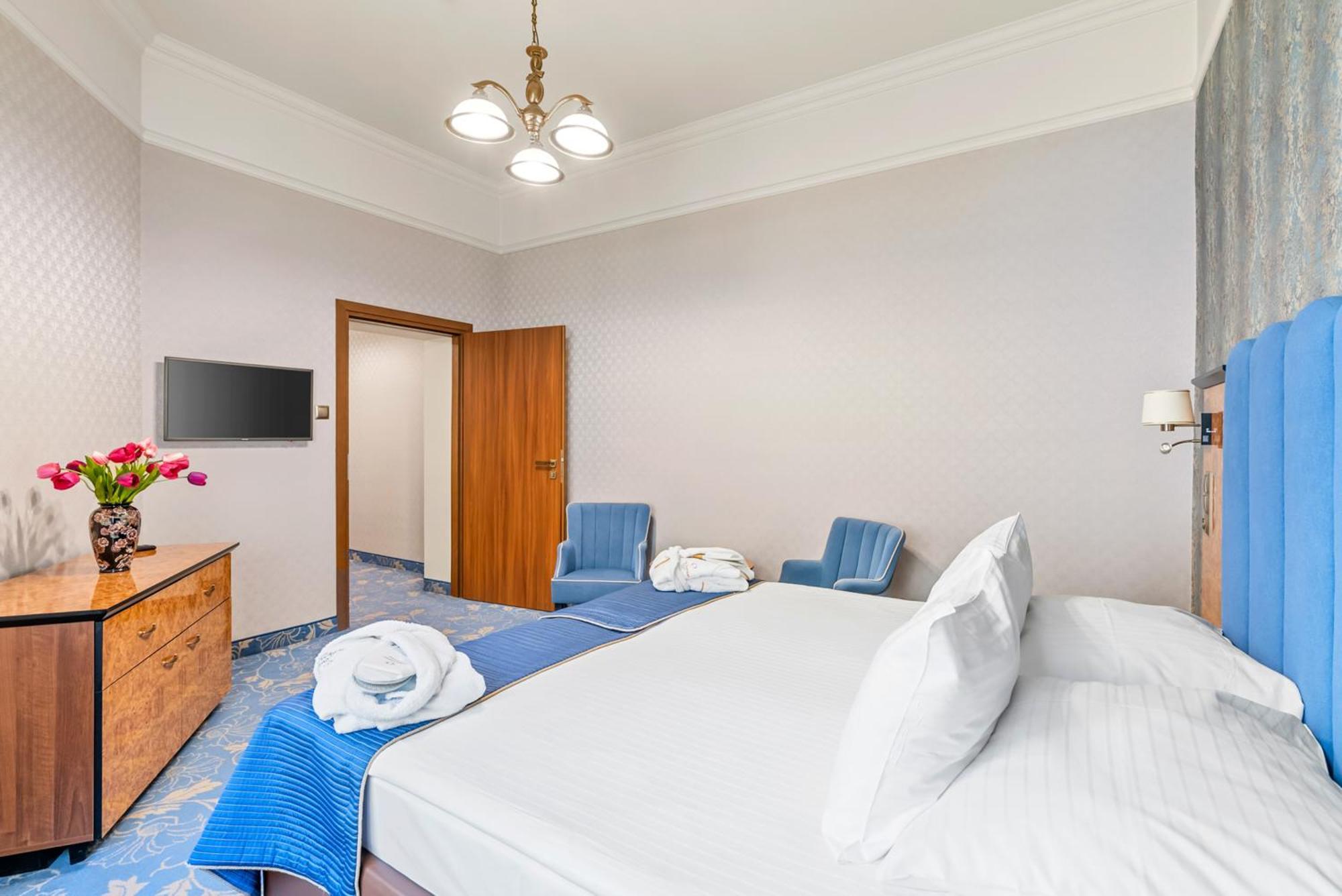 Hotel Diament Plaza Gliwice Exterior photo