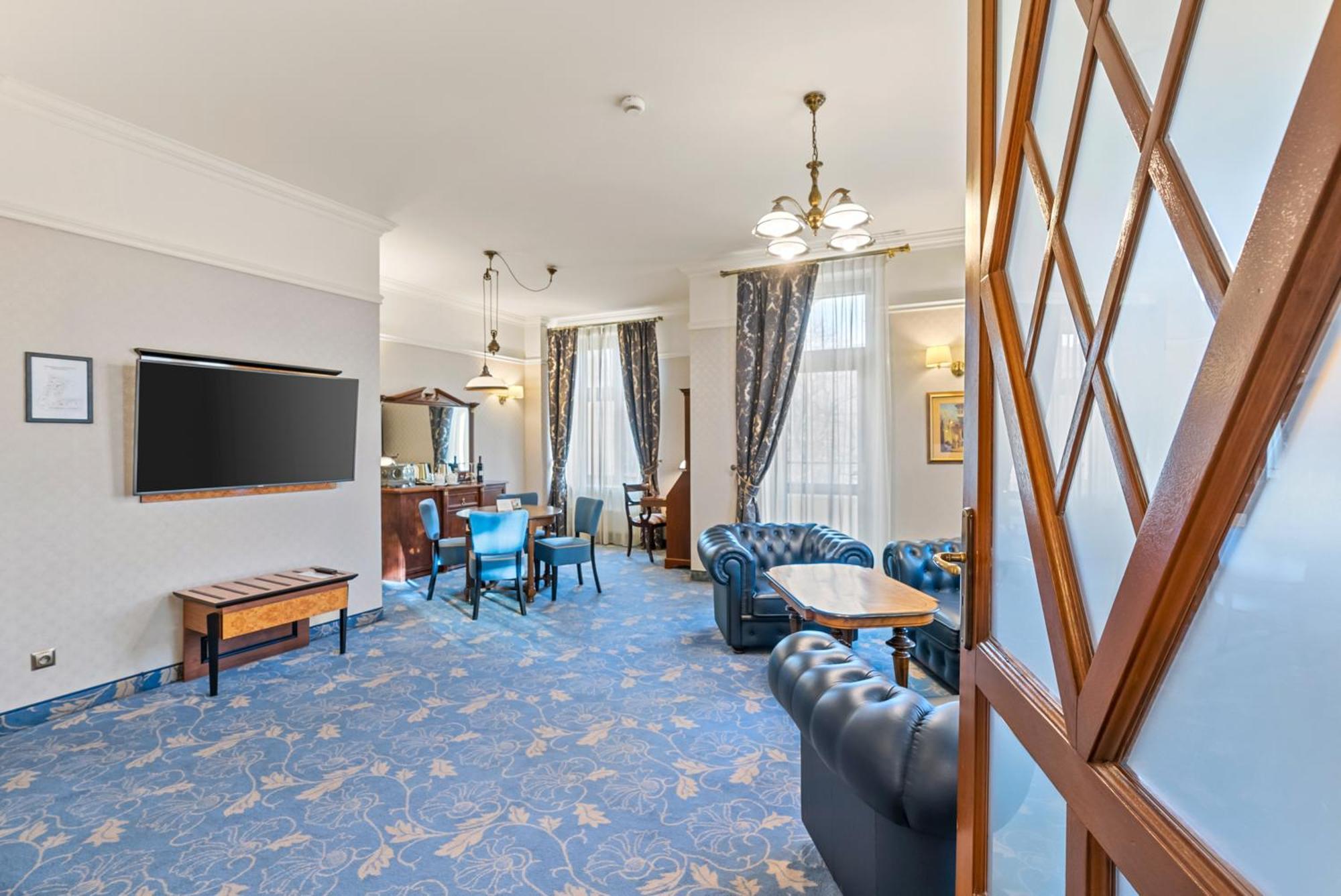 Hotel Diament Plaza Gliwice Exterior photo